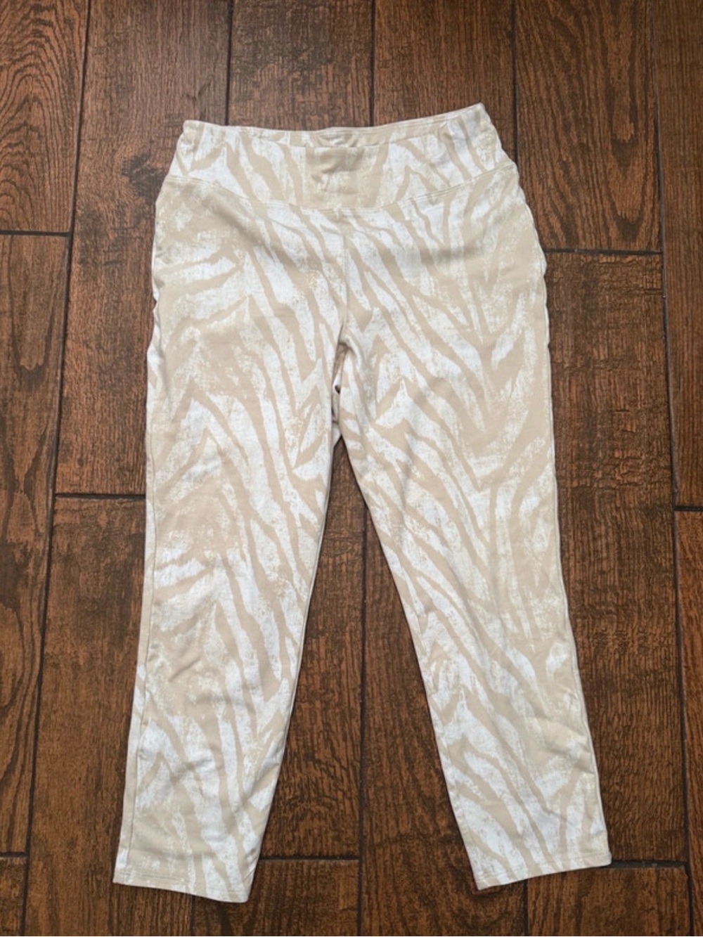 New Directions Studio Zebra Print Leggings - Size Small